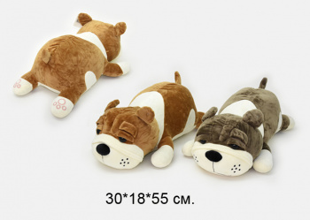 им Собака арт. 305-60/YE23815-7 Бульдог цвета микс лежит 55 см в пак.)